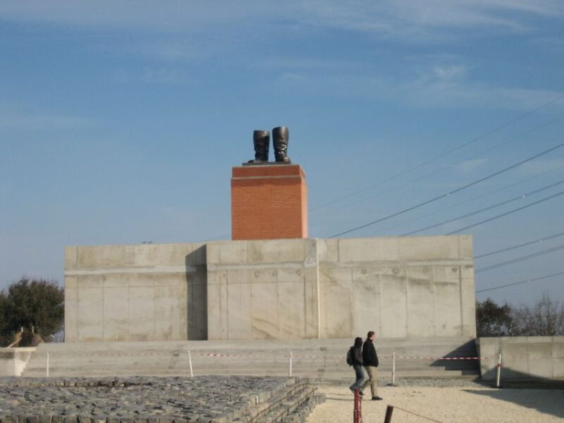 Budapest: Memento Park and Icons of Communism Guided Tour - The Return Journey and Overall Pacing