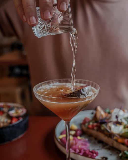 Budapest: Mezze Selection and Unlimited Soft Drinks - The Mediterranean Mezze Spread: What’s on the Plate