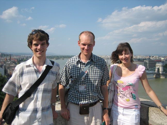 Budapest: Multilingual Highlights Tour - Admiring the Hungarian Parliament’s Exterior