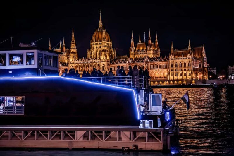 Budapest: Night Lights Cruise - Frequently Asked Questions