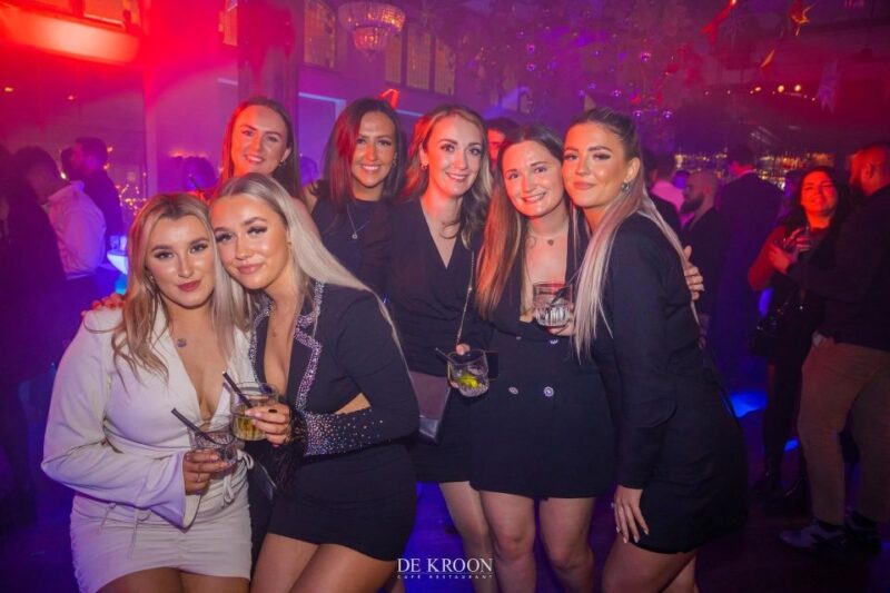 Budapest Nightlife Ticket - Who Should Consider This Nightlife Ticket?