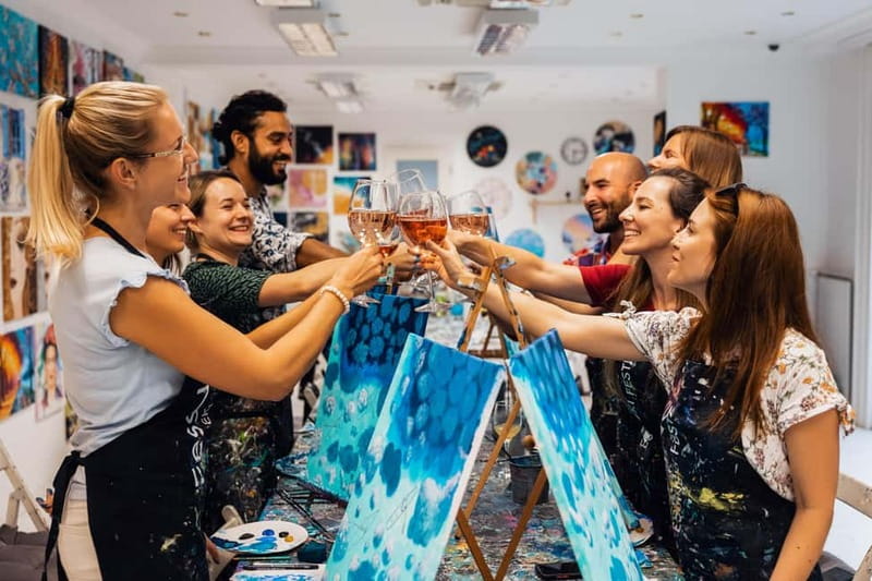 Budapest: Paint and sip experience - Creating Your Own Budapest Keepsake