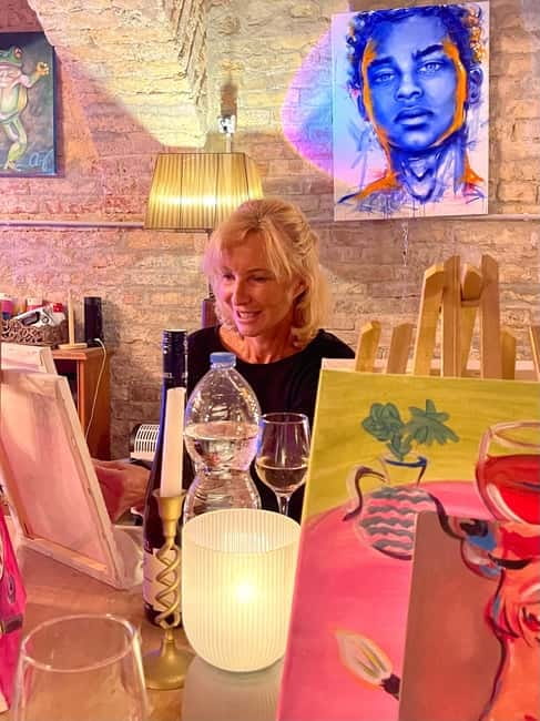 Budapest: Painting Workshop with Snacks and Wine - Comfortable and Hassle-Free Experience