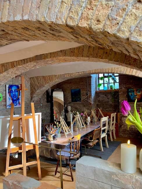 Budapest: Painting Workshop with Snacks and Wine - Who Will Love This Creative Budapest Experience