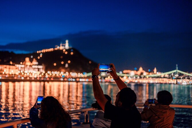 Budapest Premium River Cruises with Welcome Tokaj and Audio Guide - Highlights of Budapest Landmarks Seen from the River
