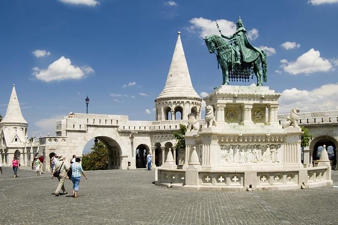 Budapest Private Day Trip from Vienna - Key Points