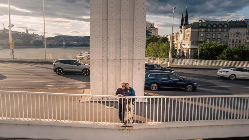 Budapest: private drone photo session - Starting at Liberty Bridge: Budapest’s Iconic Gateway