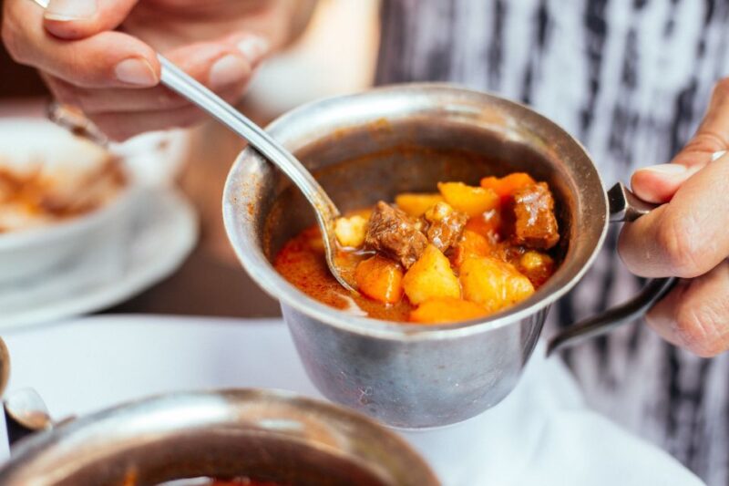 Budapest: Private Food Tour 10 Tastings with Locals - Discovering the Cultural Significance of Local Landmarks