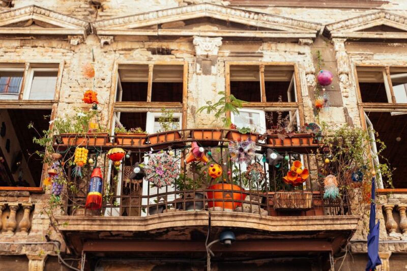 Budapest: Private Food Tour 10 Tastings with Locals - Limitations and Considerations