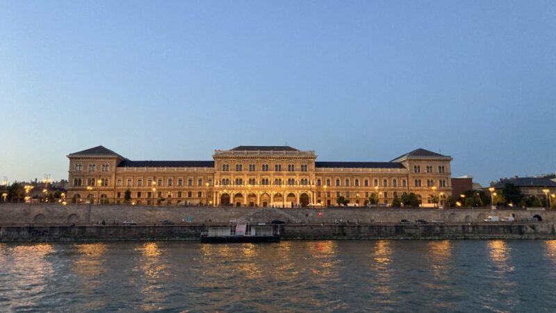 Budapest: Private Sightseeing Tour by car - Who Should Choose This Tour?