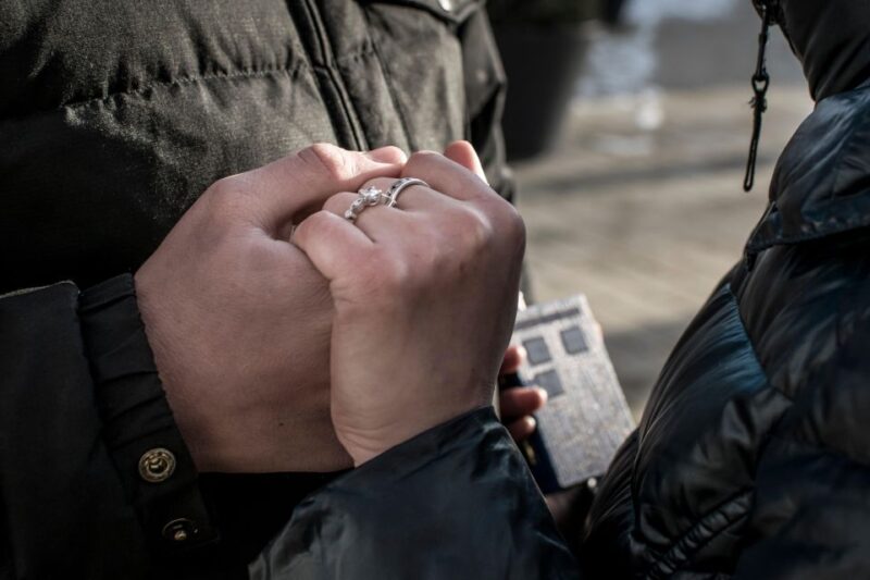 Budapest: Proposal Photos at enchanting Fisherman's Bastion - Meeting and Communication with the Photographer
