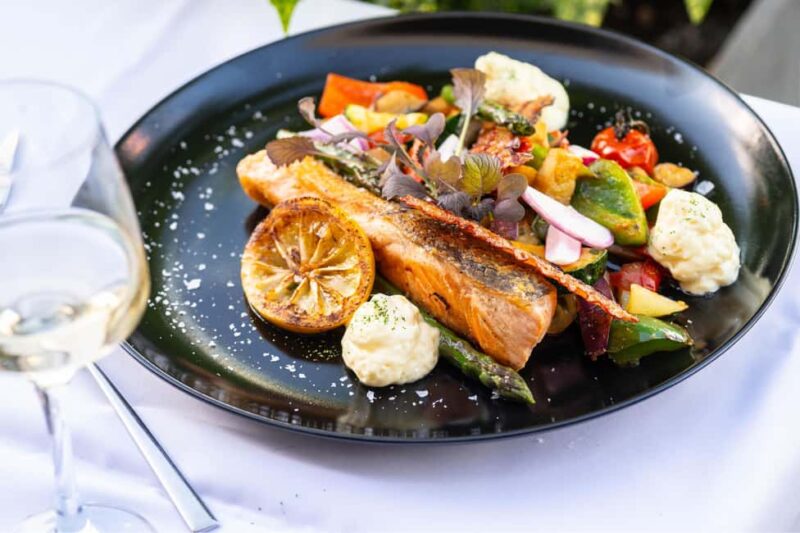 Budapest: Rudas Turkish Bath or Spa Day Pass & 3-Course Meal - Who Would Most Enjoy This Experience