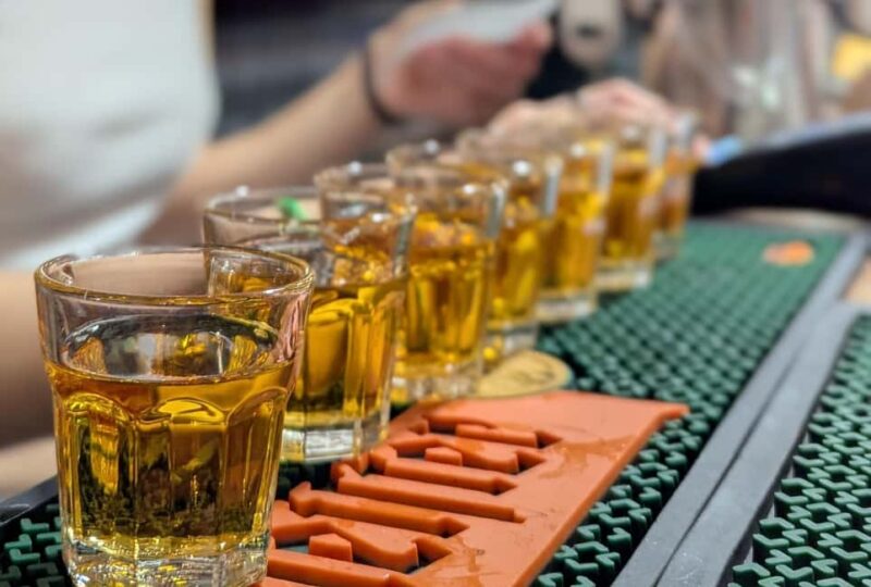 Budapest: Ruin Bars, Street Art, and Jewish Quarter Tour - Cultural Insights and Personalized Tips