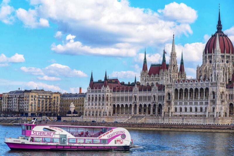 Budapest: Sightseeing Tour by Boat - Comparing This Tour to Other Options