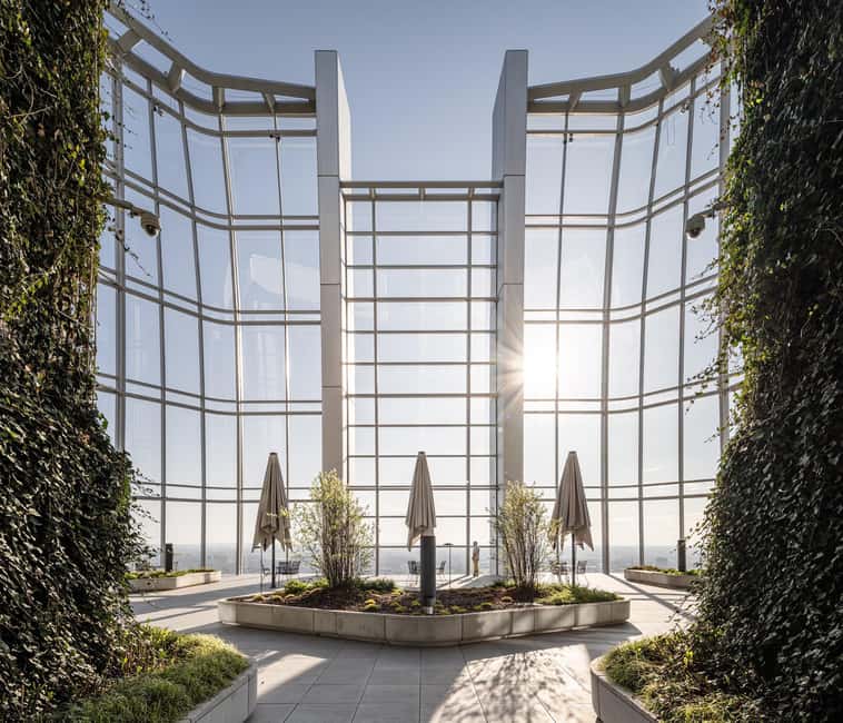 Budapest SkyDeck Tower  Panoramic Lift & Viewing Platform - How the AR Technology Transforms the Viewing Experience