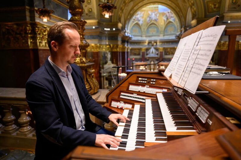Budapest: St.Stephen's Basilica Grand Organ Concert Tickets - The 20-Minute Live Organ Performance