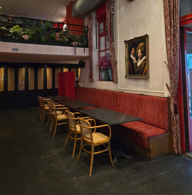 Budapest Street Food & Secrets Tour with Hidden Speakeasy - Authentic Hungarian Flavors Without Tourist Traps