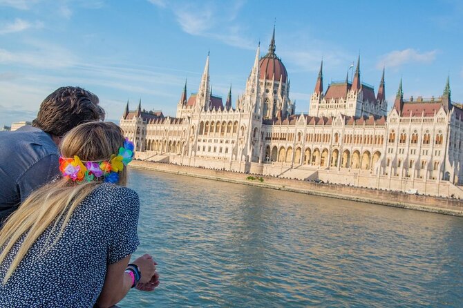 Budapest Sunset Danube Cruise with Unlimited Prosecco - Who Will Appreciate This Sunset Cruise the Most?
