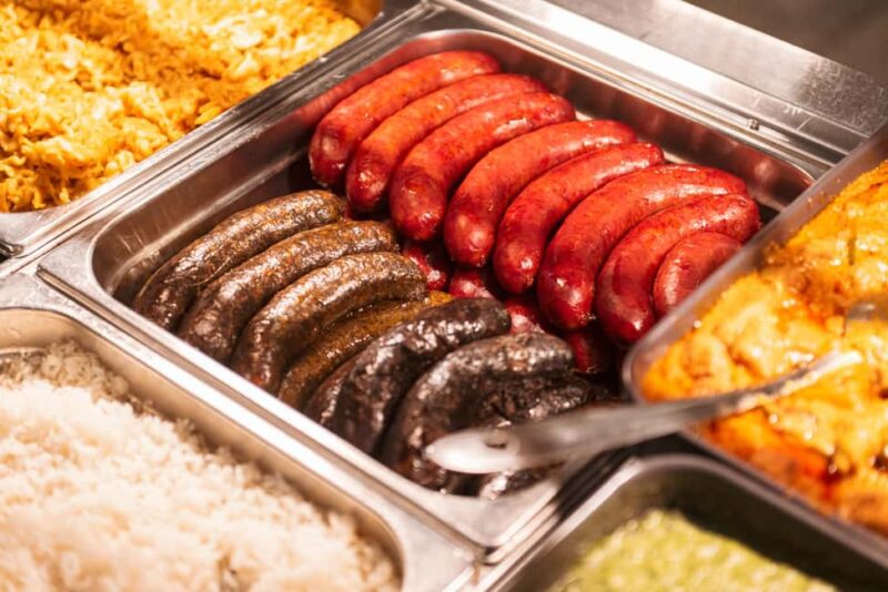 Budapest: Tipsy Food Tour - Wines, Small Group & Local Guide - The Food and Drink Experience: From Street Food to Traditional Dishes