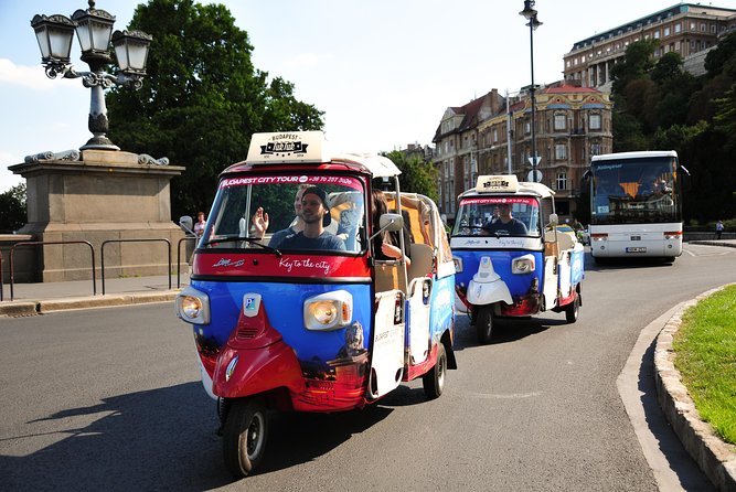 Budapest Tuk Tuk City Tour - Key Points