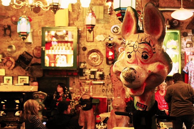 Budapest Urban Art - Private Street Art Tour with a Drink in a Ruin Bar - Key Points