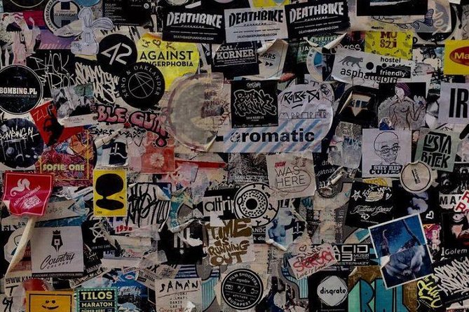 Budapest Urban Art - Private Street Art Tour with a Drink in a Ruin Bar - Personalized Recommendations and a Handy Map