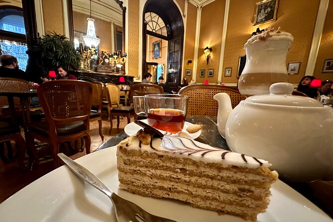 Budapest Urban Treats - Private Tour of Coffee Houses with Hungarian Desserts - Explore Budapest’s Best Coffee Houses and Confectioneries