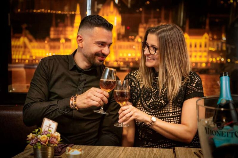 Budapest: Valentines Day Dinner Cruise with Piano Show - The Unique Setting for a Romantic Evening on the Danube