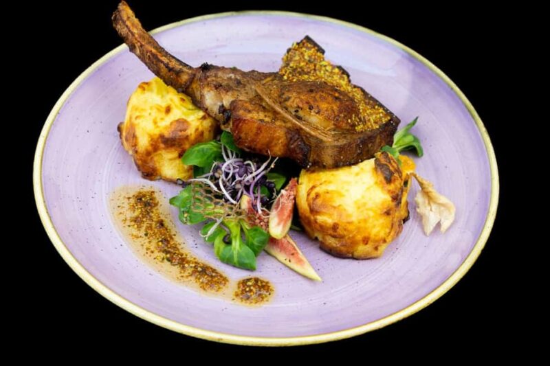 Budapest: Valentines Day Dinner Cruise with Piano Show - Meeting Point and Practical Arrangements