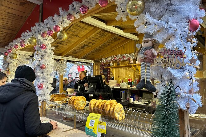 Budapest Wonderland - A Christmas Market Tour with Chimney Cake & Mulled Wine - The Experience with a Warm, Knowledgeable Guide