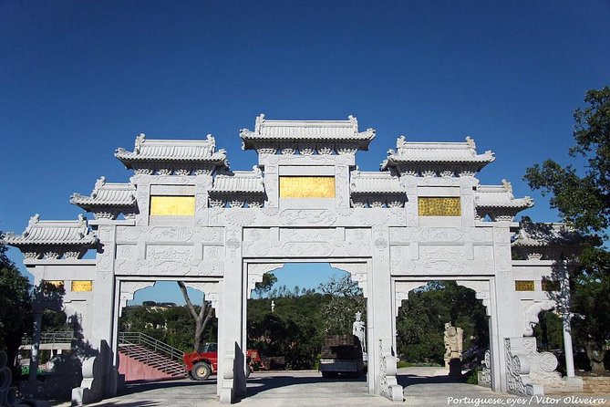 Buddha Eden Garden and Óbidos village in Portugal (70km of Lisbon) - From the Old Town to the Castle Walls
