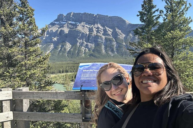 Budget-Friendly Shuttle: Banff to Moraine Lake & Lake Louise. - Critical Review of the Service Experience