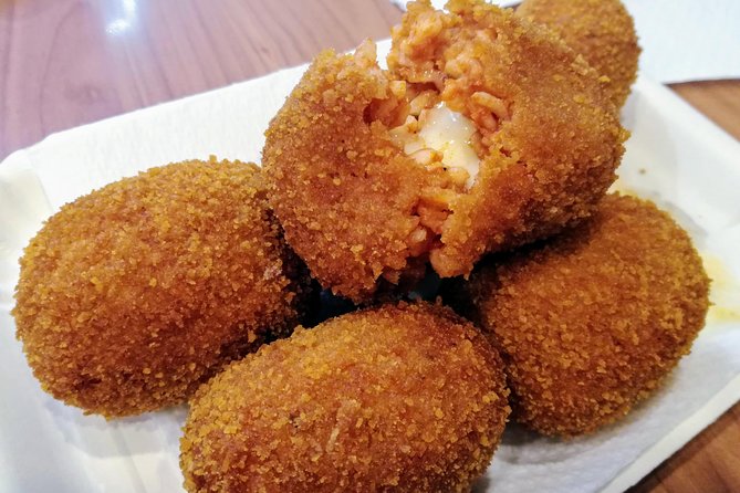 Budget Street Food Tour of Campo de Fiori, Jewish Ghetto & Pantheon with Gelato - The Curious Elephant and the Piazza della Minerva