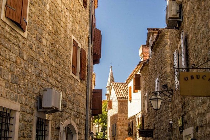 Budva 1 hour Private walking tour - Discovering the Poets Square and Unique Entrances