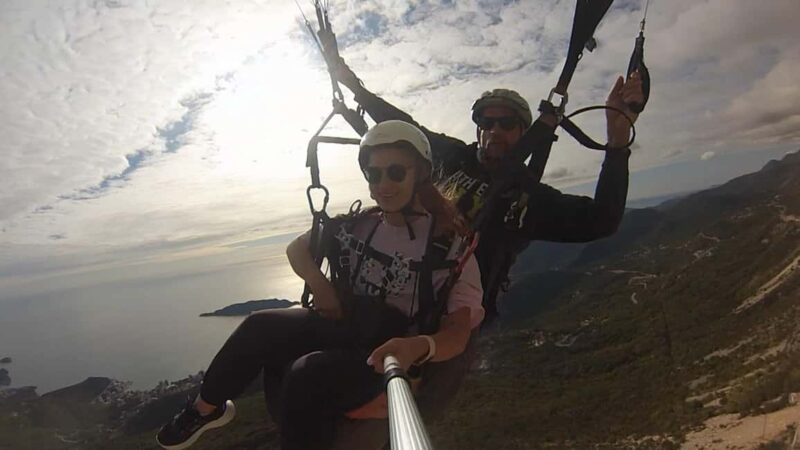 Budva: Unique VIP and Adrenaline Tandem Paragliding Flight - The Adrenaline Rush: High-Energy Aerobatics and Maneuvers