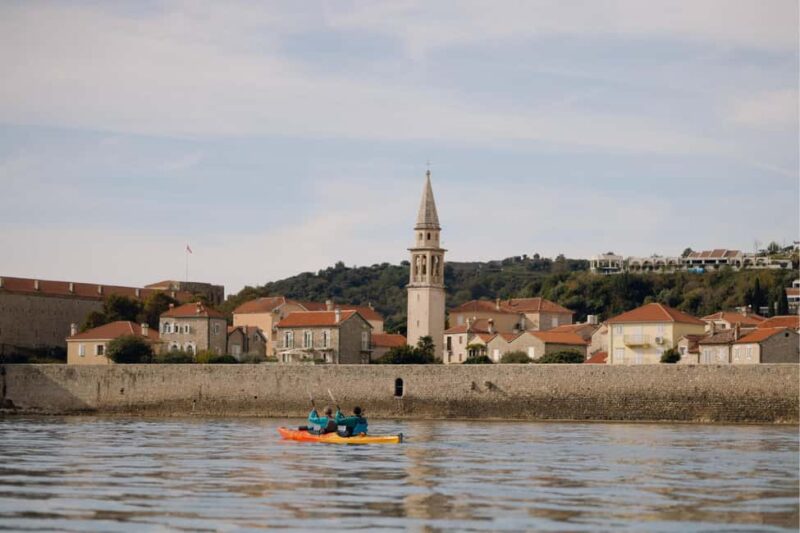 Budva: Winter Sea Kayak Tour to Caves & St Nicholas Island - Lunch and Sightseeing at Sveti Nikola Island