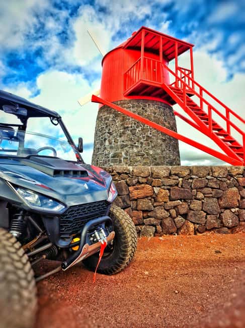 Buggy tour through the vineyards of Pico Island - The Experience’s Pace and Practical Aspects