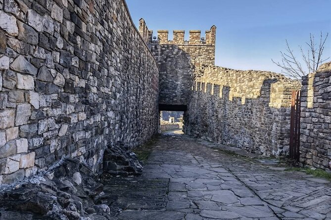 Bulgaria - Ivanovo Rock-Hewn, Hiking at Hotnitsa & Veliko Tarnovo - Walk Through Veliko Tarnovo’s Historic Old Town