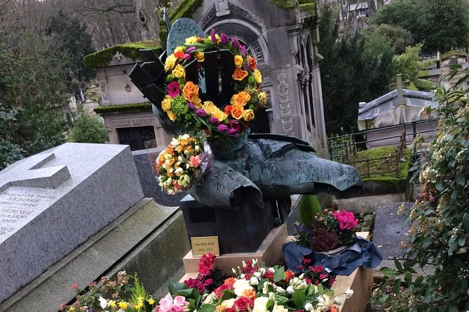 Bundle of Père Lachaise Cemetery: Self-Guided Audio Tours - Key Points
