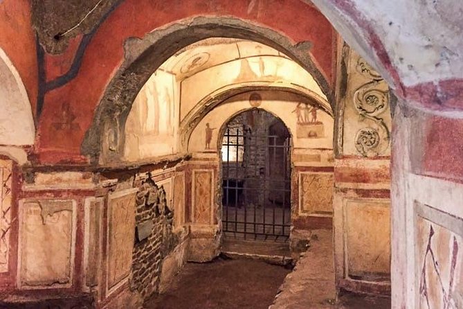 Buried Rome with archaeologist - private tour - Exclusive Entry to Tiber Island’s Undergrounds