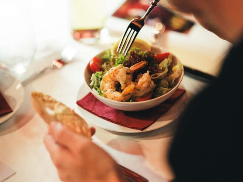 Burlesque Dinner Club in Vienna - Burlesque Acts and Performances Curated for Elegance and Provocation