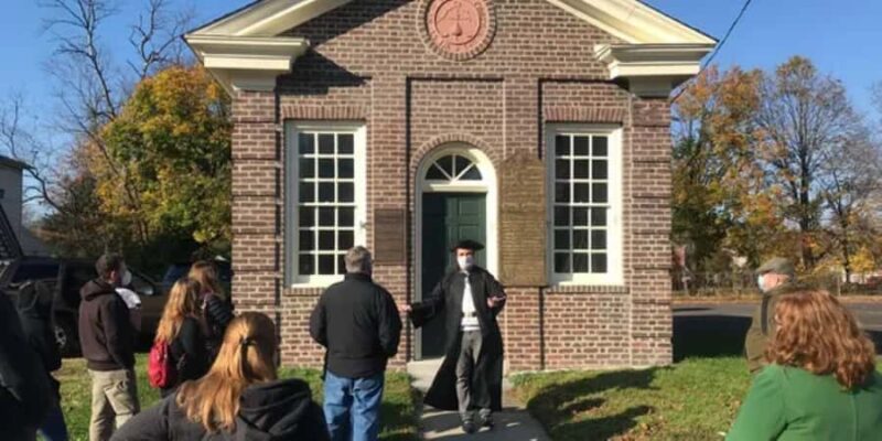 Burlington City: Historical Walking Tour - Additional Recommendations and Nearby Attractions