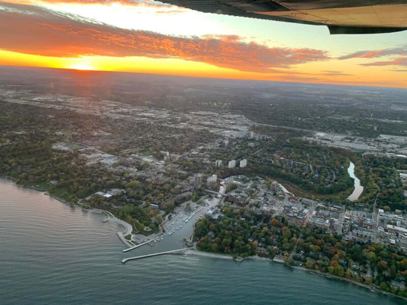 Burlington: Lake Ontario Shoreline Scenic Flight Experience - Key Points