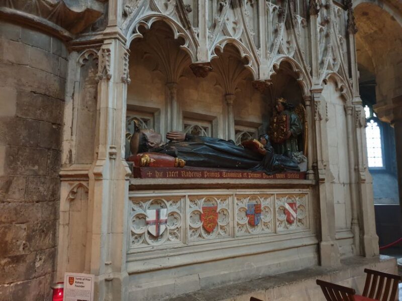 Burnings, Butchery & Black Death: London's Bloody Past - Key Stops: From St John’s Gate to Pye Corner