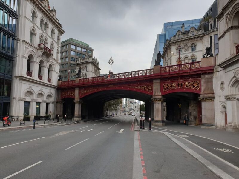 Burnings, Butchery & Black Death: London's Bloody Past - William Wallace and the Role of Historic Memorials