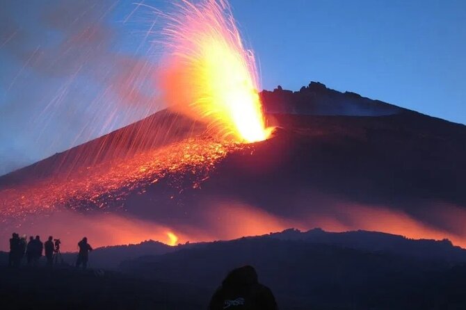 Bus Etna Experience of Italy - Key Points