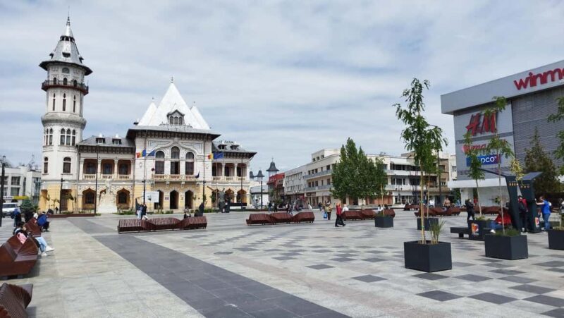 Buzau: Guided walking tour with lunch and wine tasting - Booking, Cancellation, and Language Options