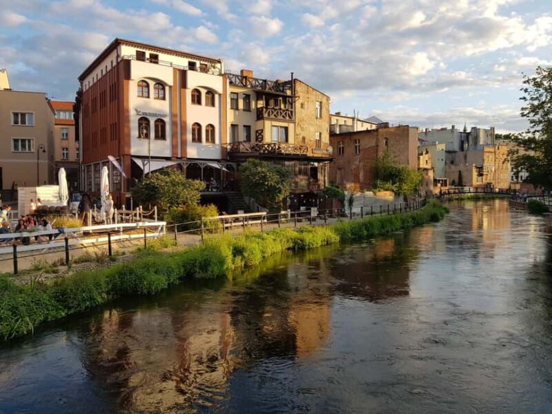 Bydgoszcz: Old Town Guided Walking Tour - Exploring the Old Market Square and Surroundings