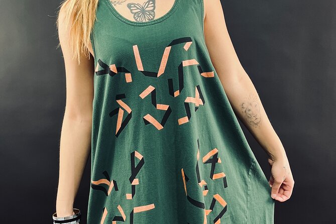 BYOT-shirt Screen Printing Workshop - Group Size and Accessibility of the Workshop