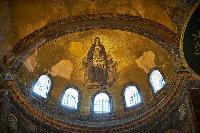 Byzantium Spirit of Istanbul - The Magnificent Hagia Sophia: A Byzantine and Ottoman Icon